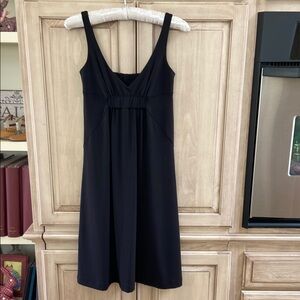 CAbi dress simple Elegance  Black Sleeveless Dress sz XS nwt